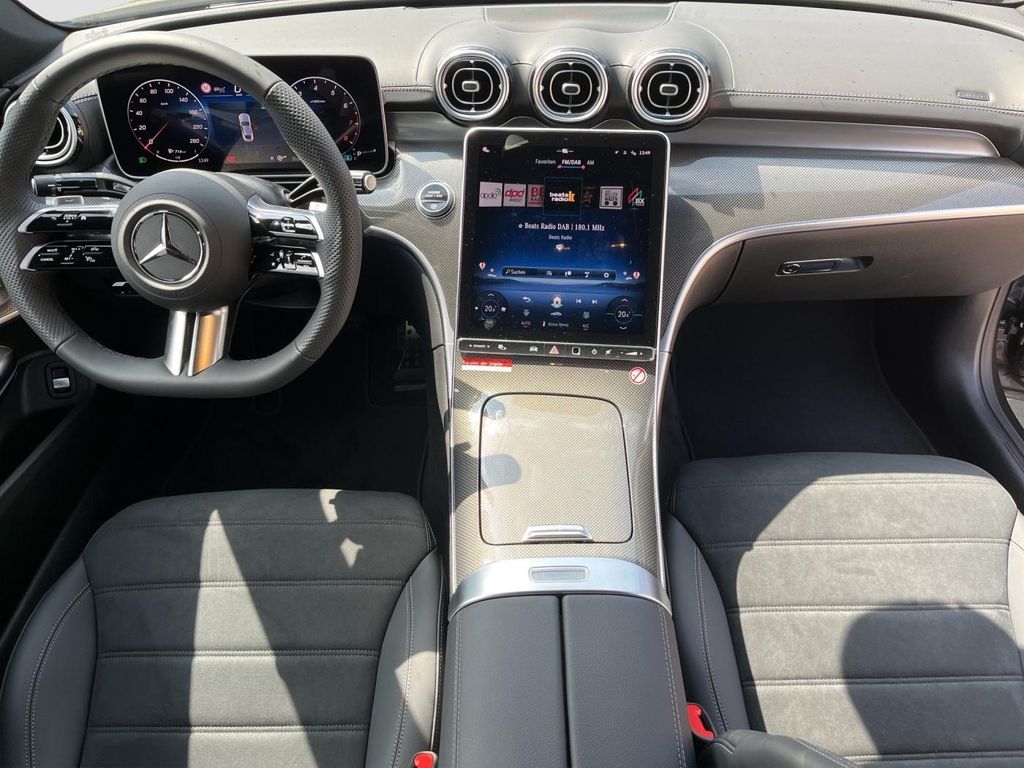 Mercedes-Benz CLE 200 2025