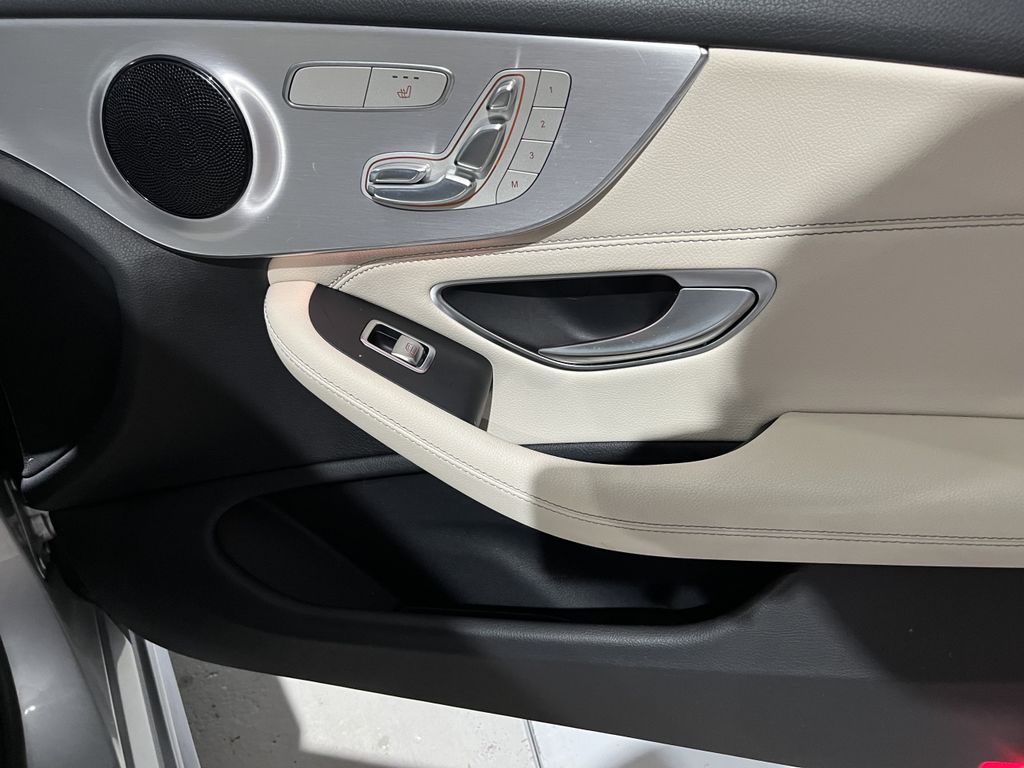 Mercedes-Benz C 300 2017