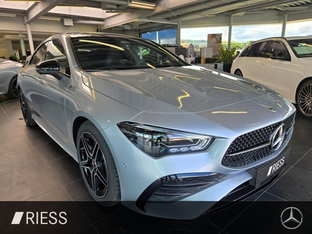 Mercedes-Benz CLA 220 2025