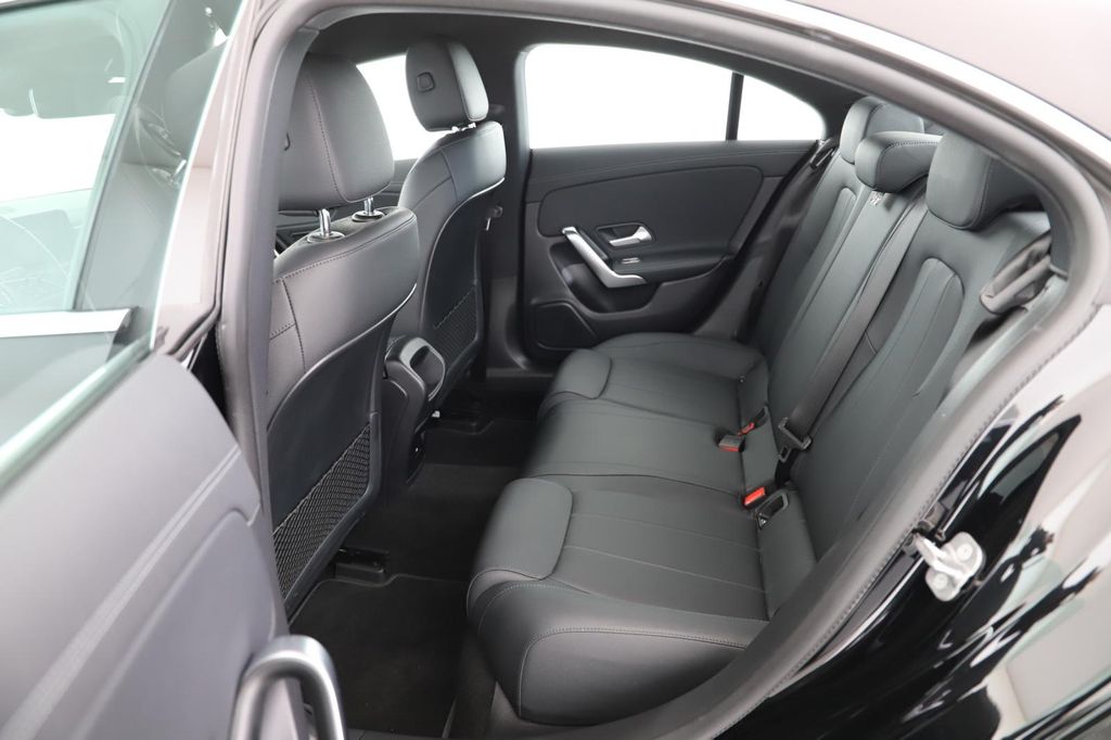 Mercedes-Benz CLA 220 2024