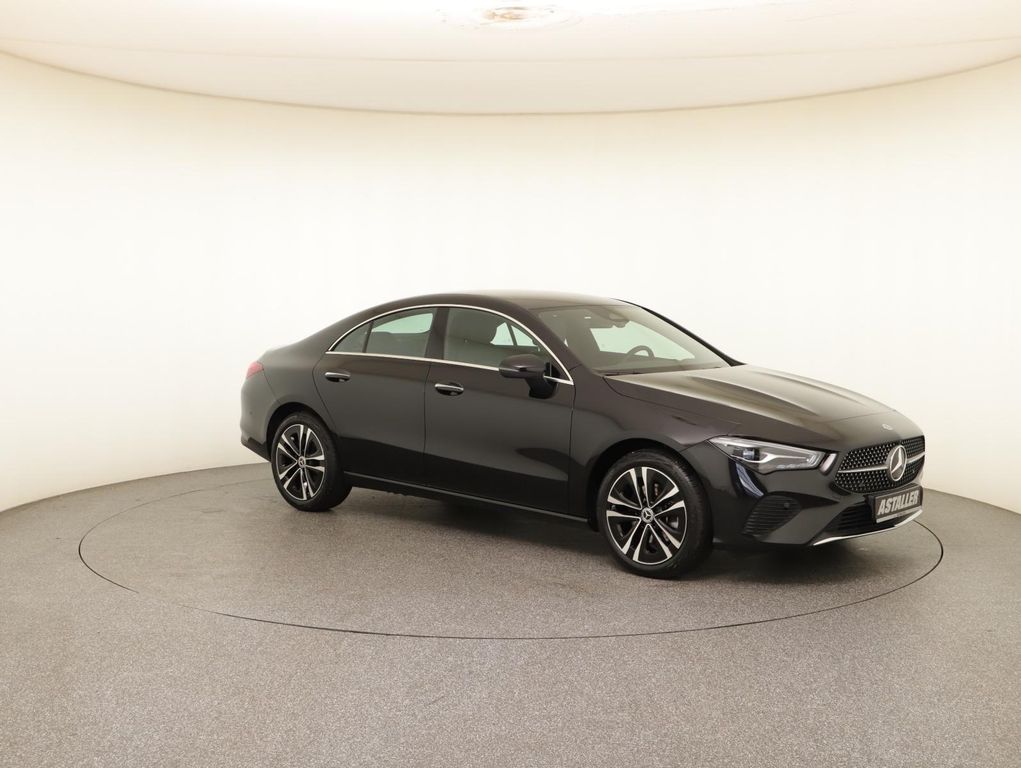 Mercedes-Benz CLA 220 2024