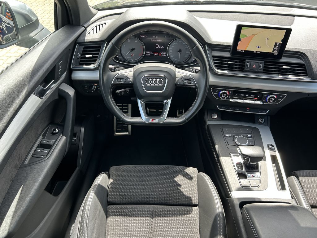 Audi SQ5 2019