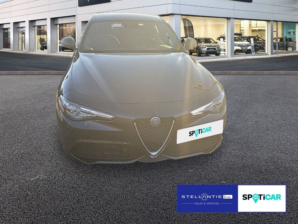 Alfa Romeo Giulia 2022