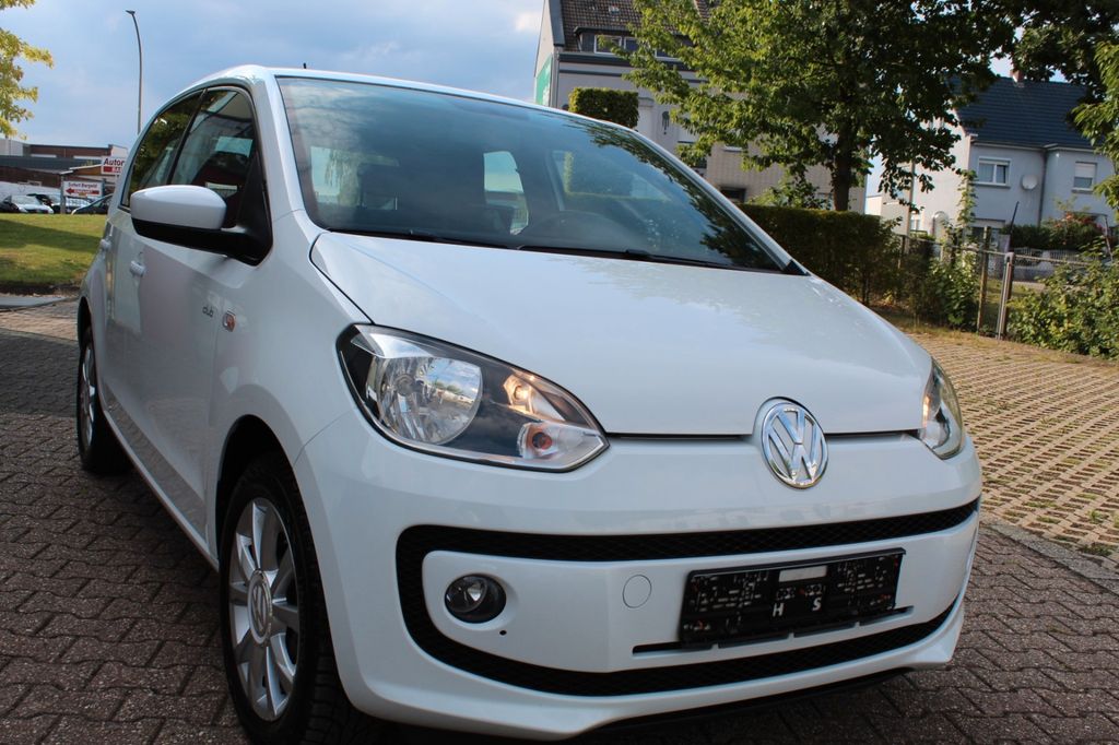 Volkswagen up! 2015