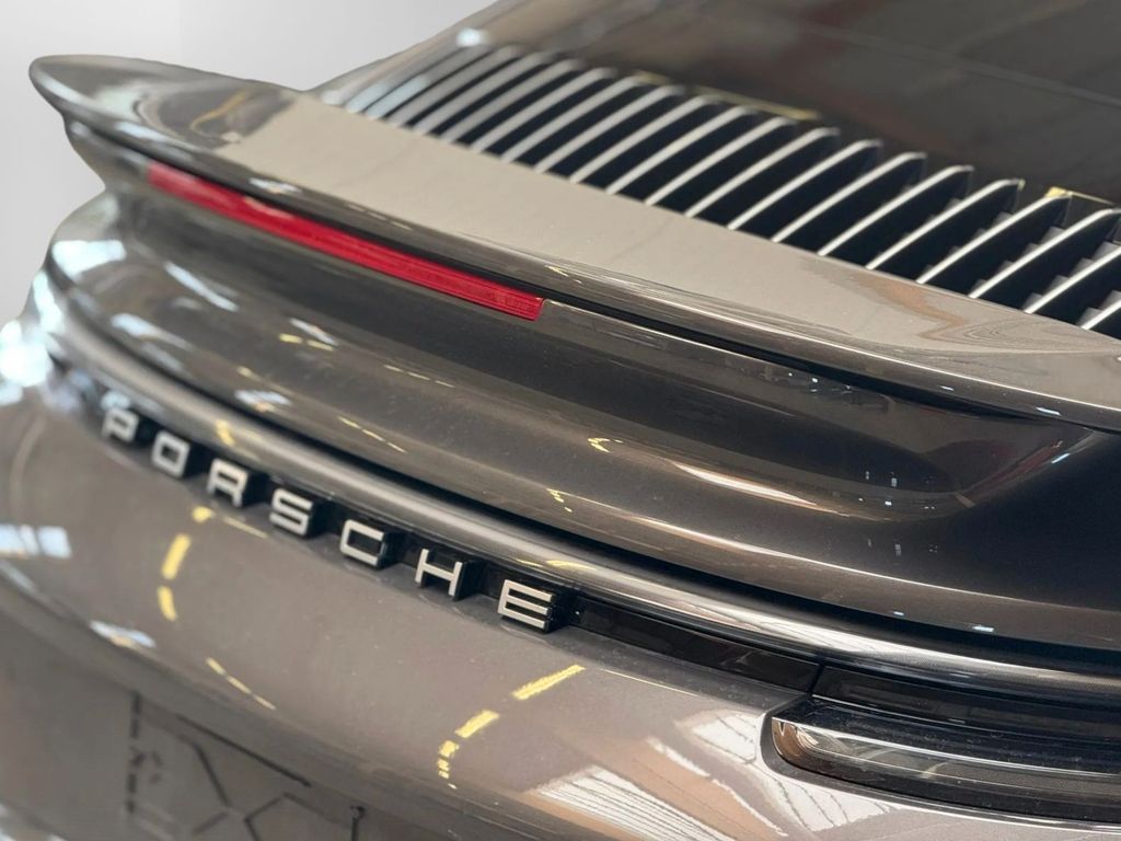 Porsche 992 2021