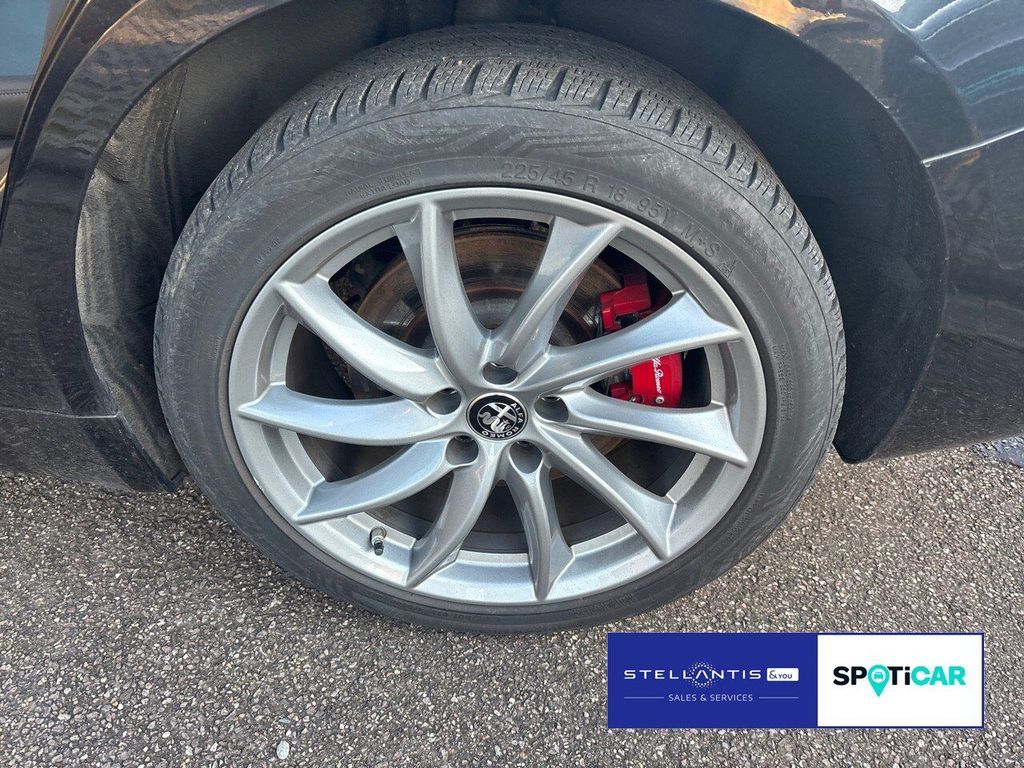 Alfa Romeo Giulia 2022