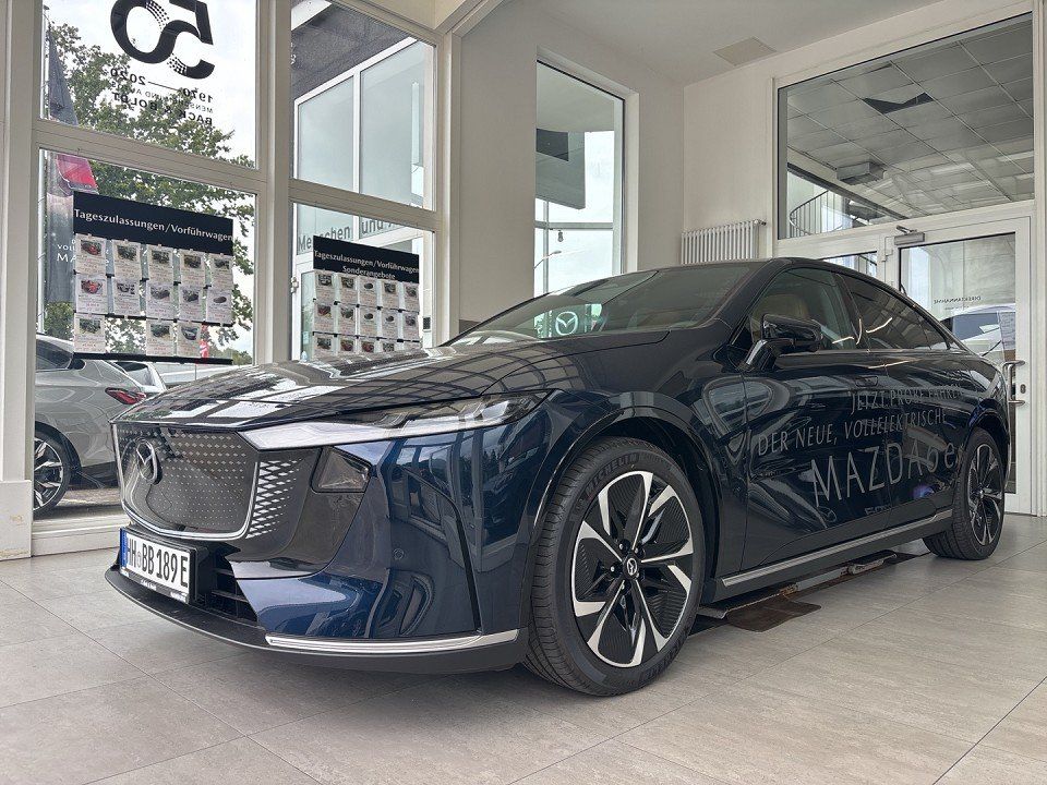 Mazda 6e 2025