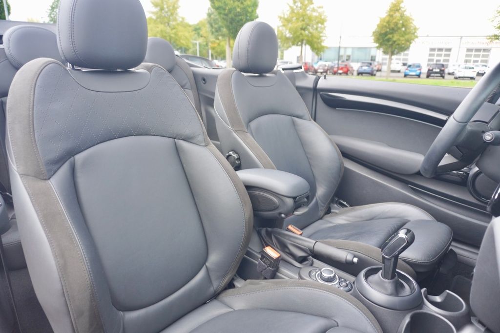 MINI Cooper Cabrio 2022