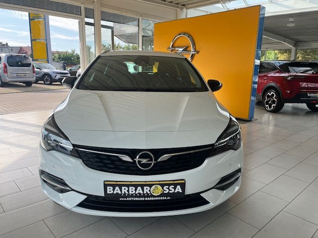 Opel Astra 2022