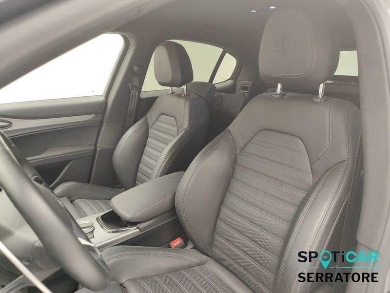 Alfa Romeo Stelvio 2024