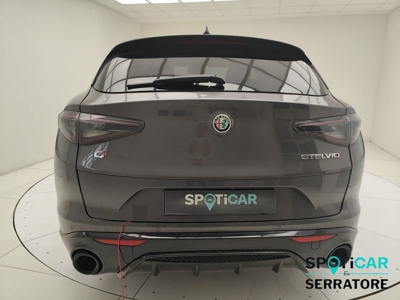 Alfa Romeo Stelvio 2024