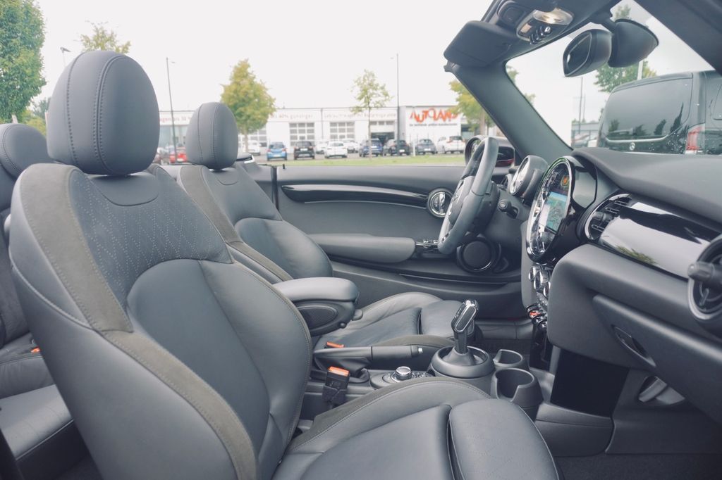 MINI Cooper Cabrio 2022