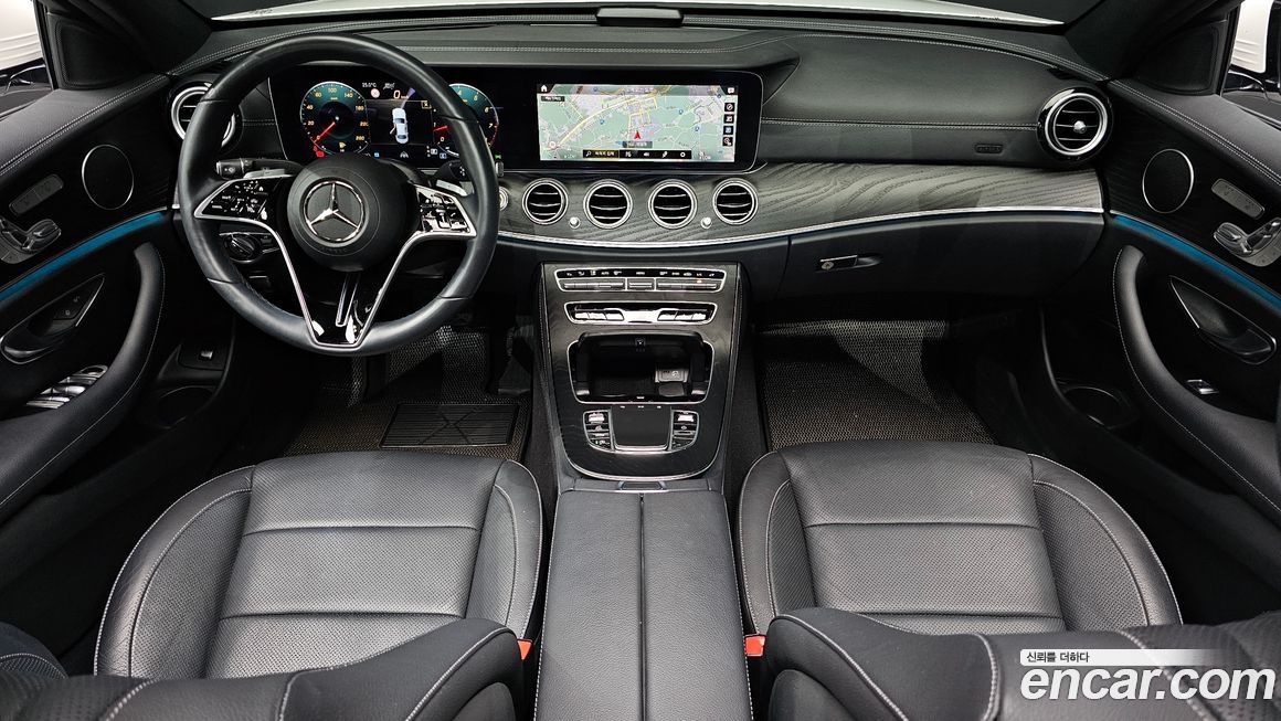 Mercedes-Benz E-Class 2023