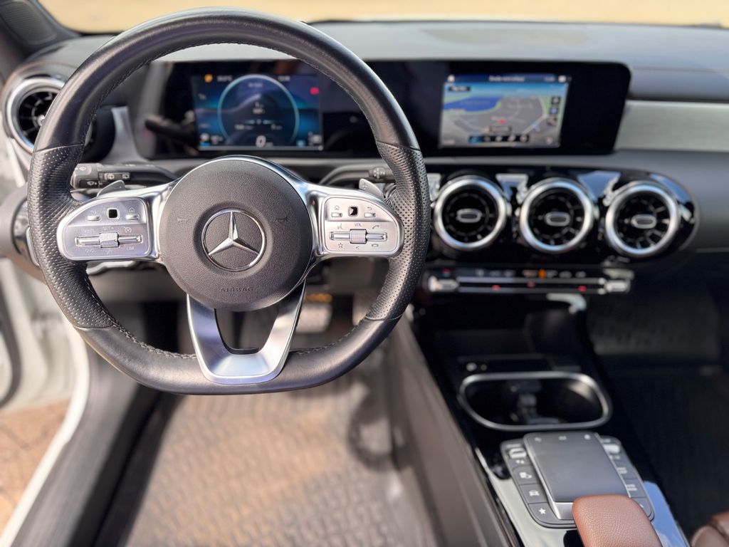 Mercedes-Benz A 220 2020