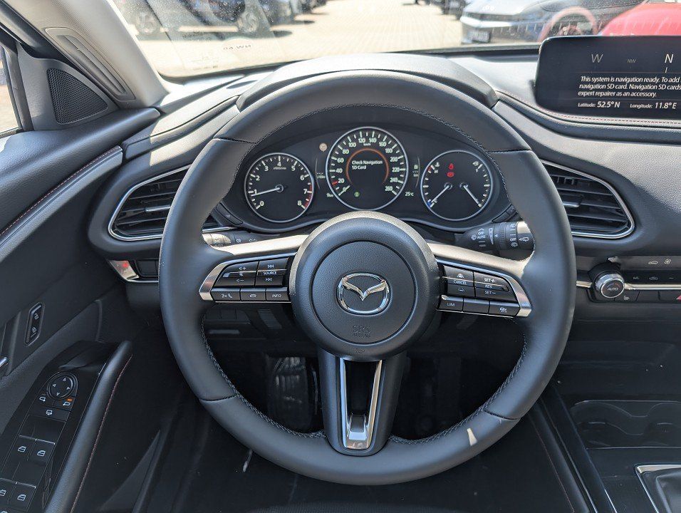Mazda CX-30 2025