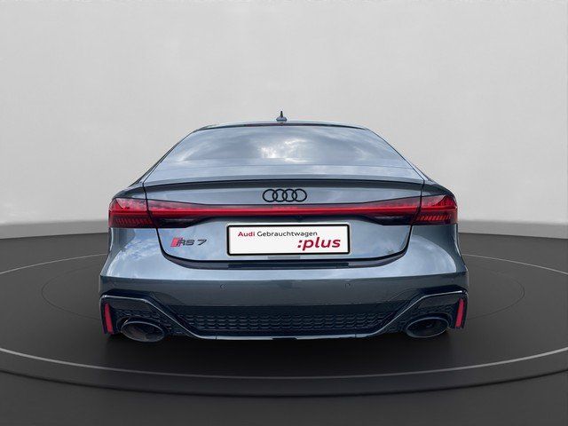 Audi RS7 2021