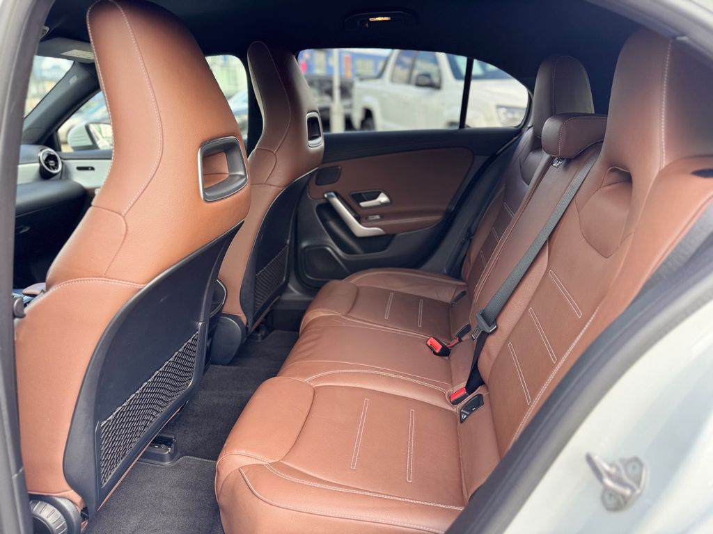 Mercedes-Benz A 220 2020