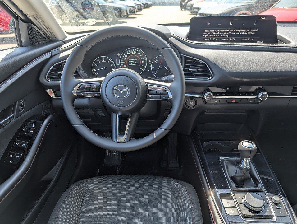 Mazda CX-30 2025