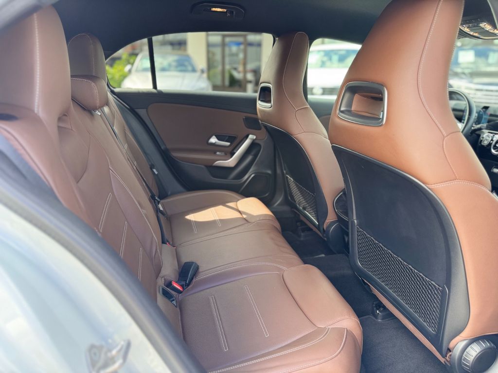 Mercedes-Benz A 220 2020