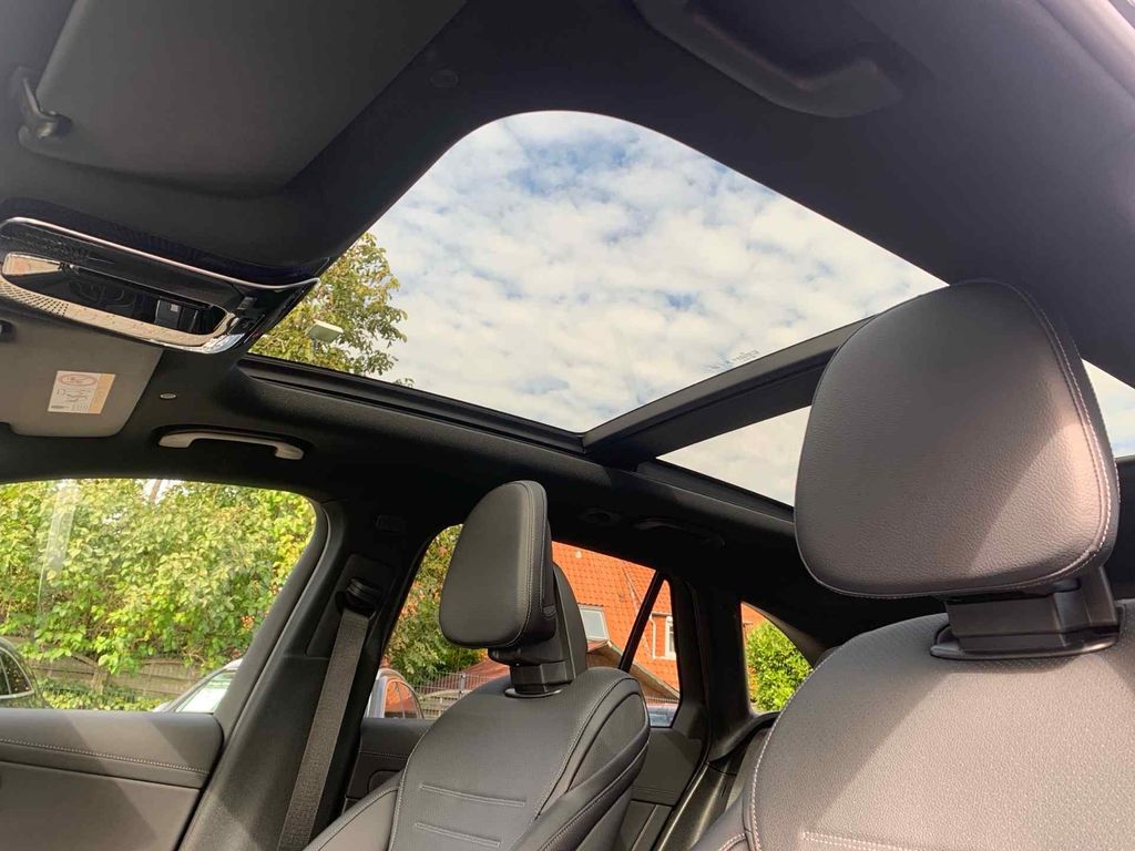 Mercedes-Benz GLC 300 2024