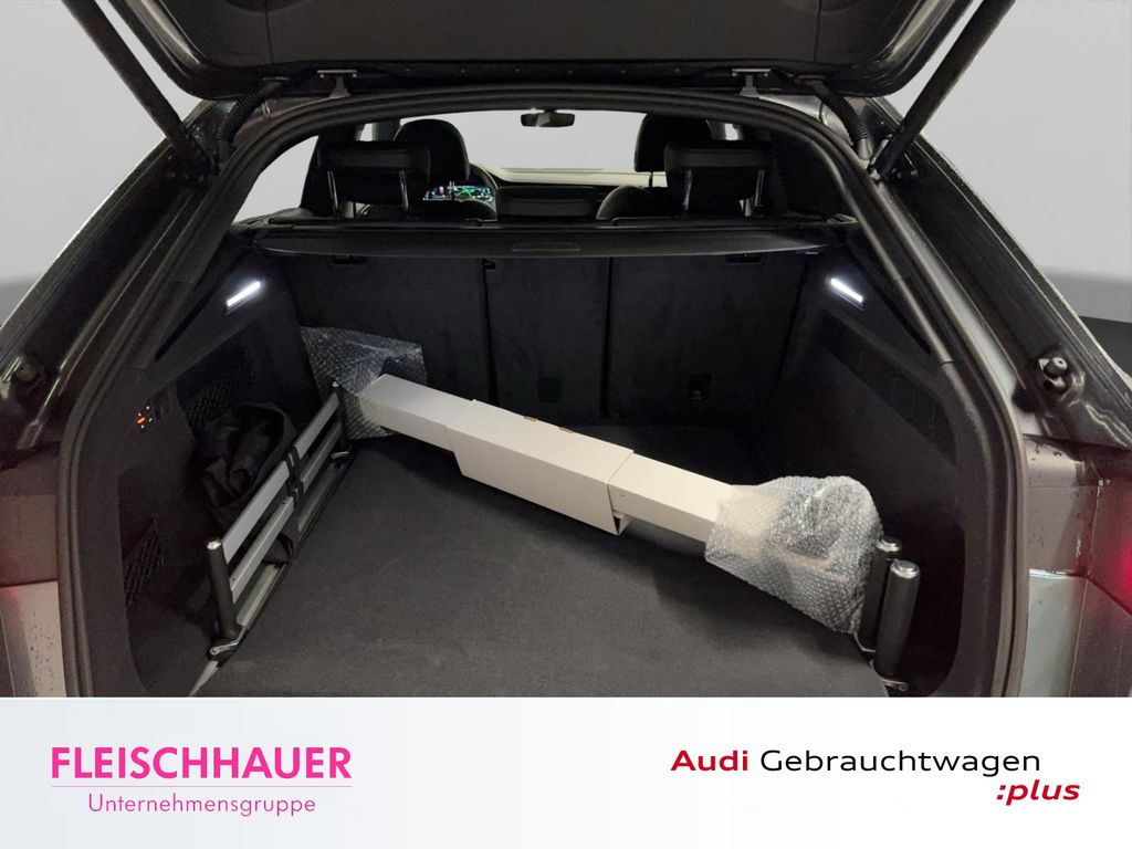 Audi SQ8 2023
