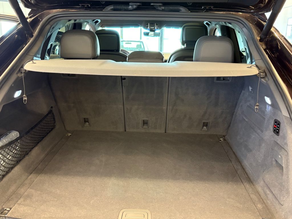 Porsche Cayenne 2022