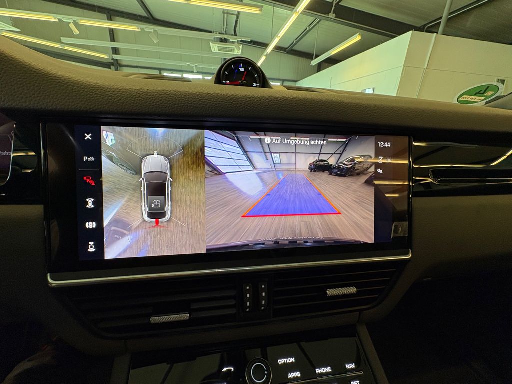 Porsche Cayenne 2022