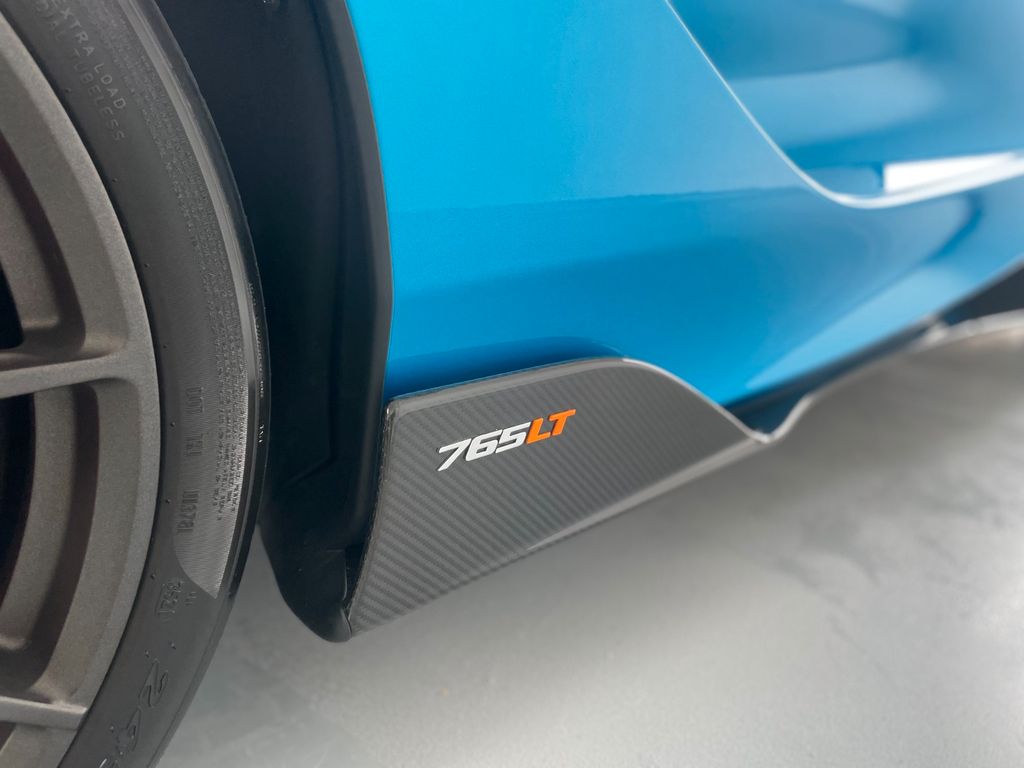 McLaren 765LT 2021