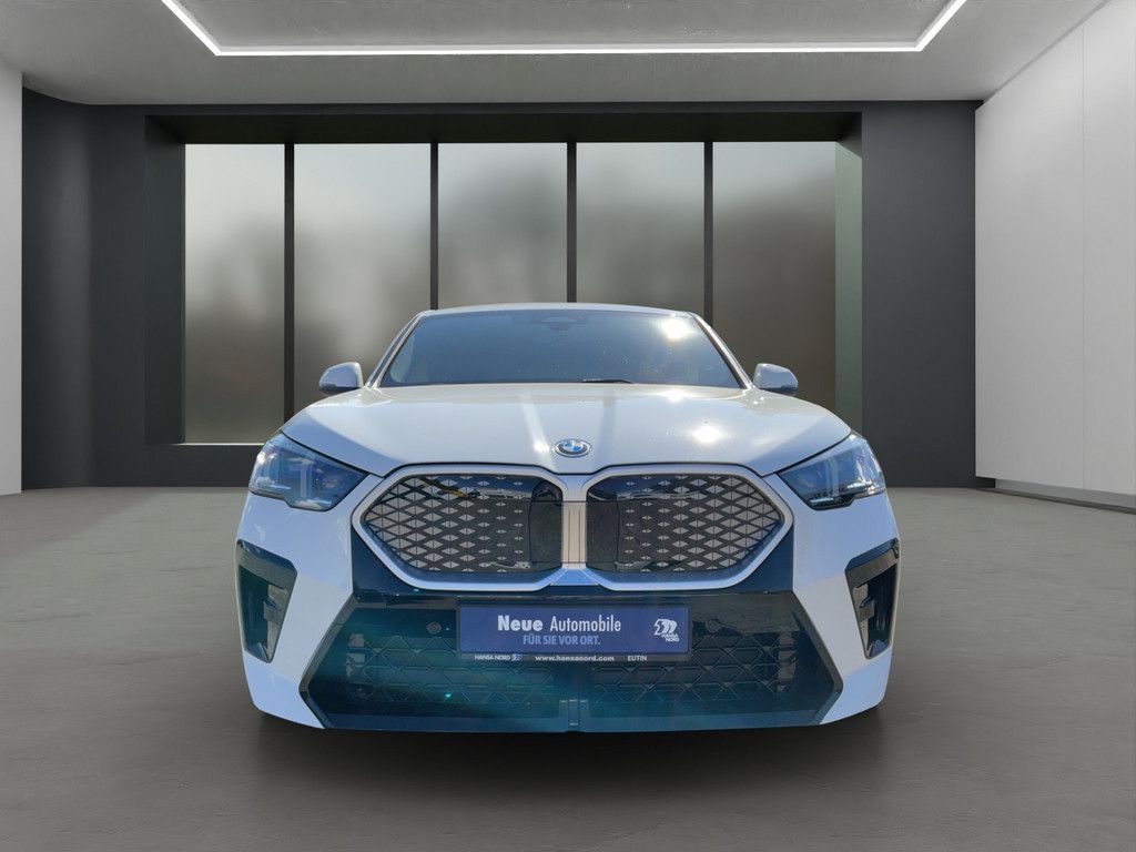 BMW iX2