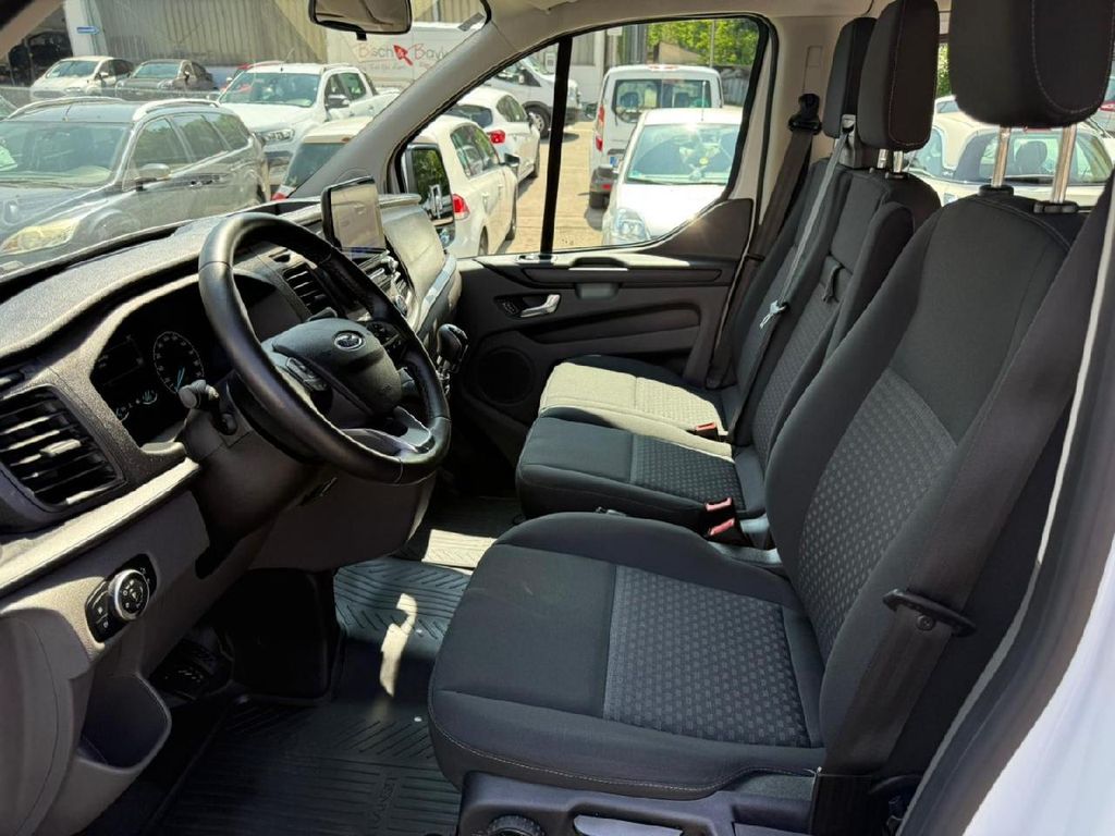 Ford Tourneo Custom 2021
