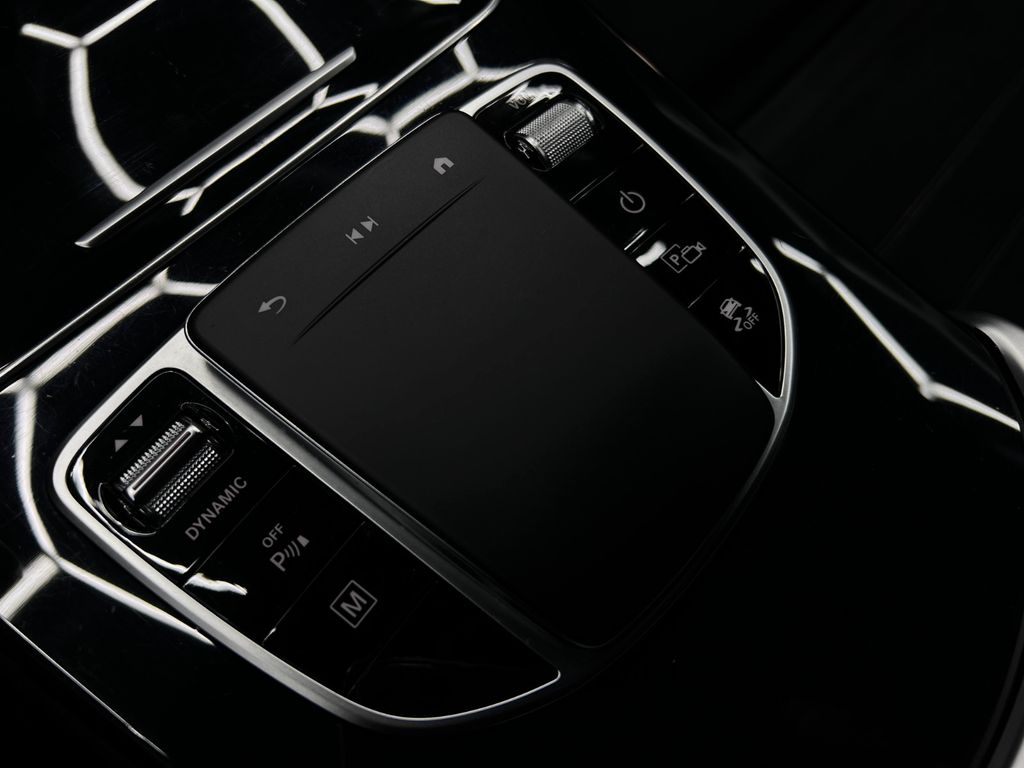 Mercedes-Benz GLC 300 2022