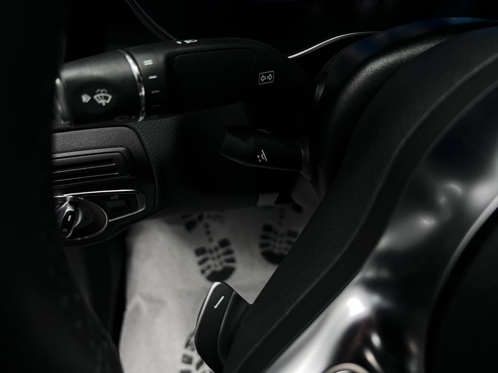 Mercedes-Benz GLC 300 2022