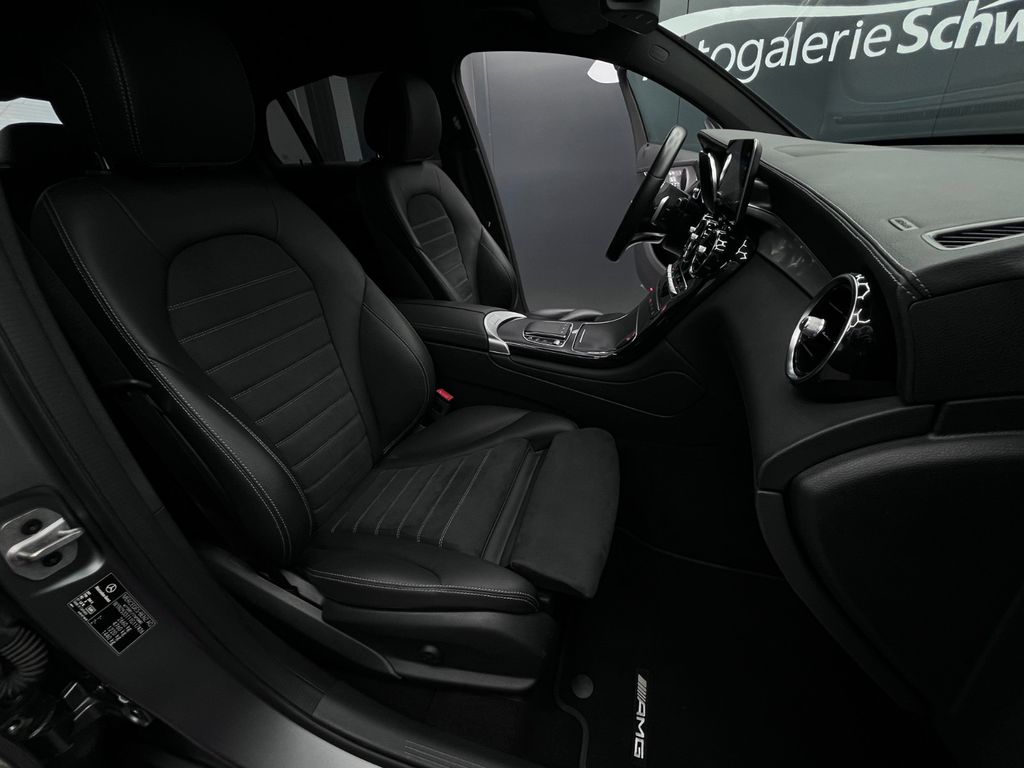 Mercedes-Benz GLC 300 2022