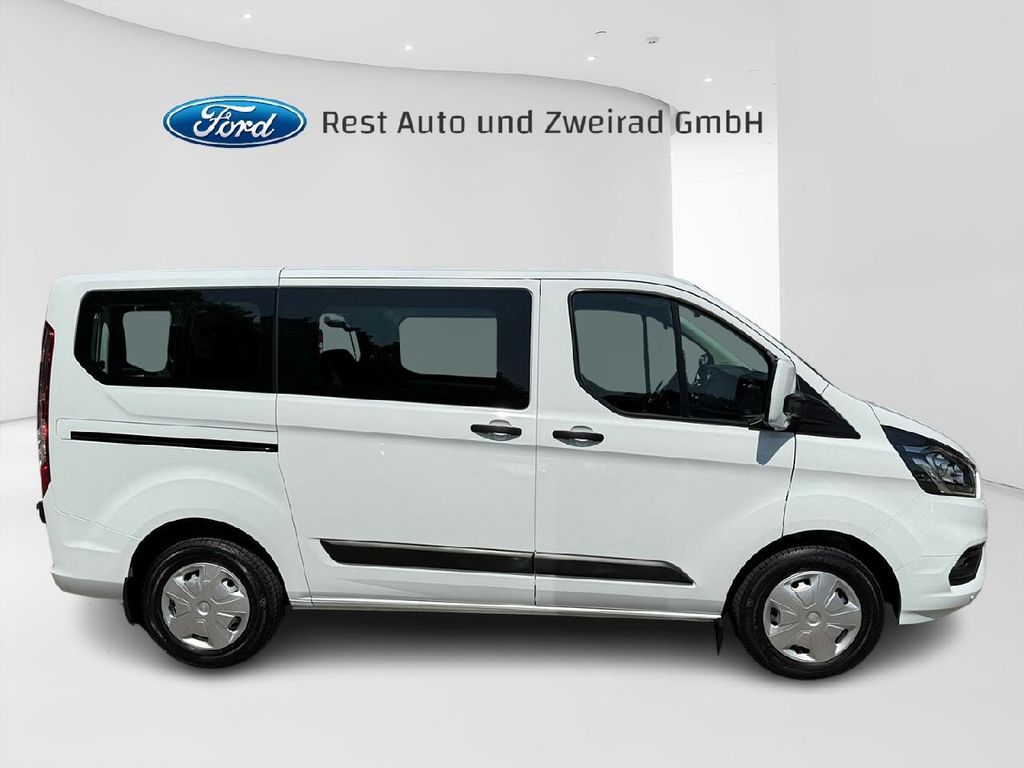 Ford Tourneo Custom 2021