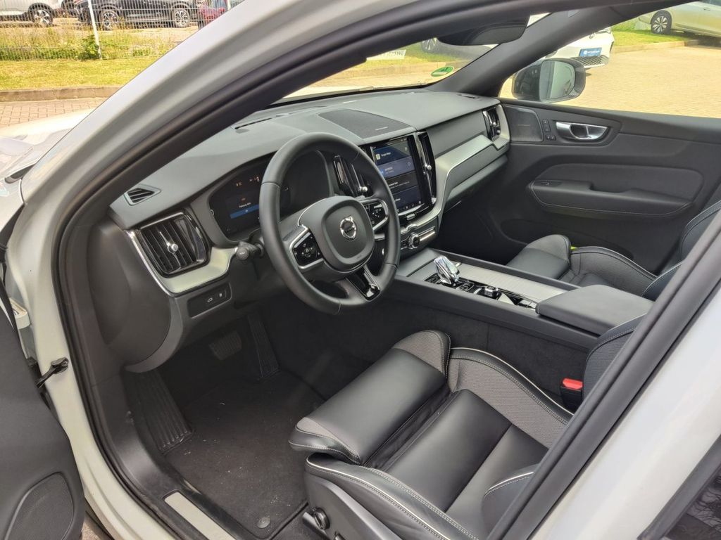 Volvo XC60 2024