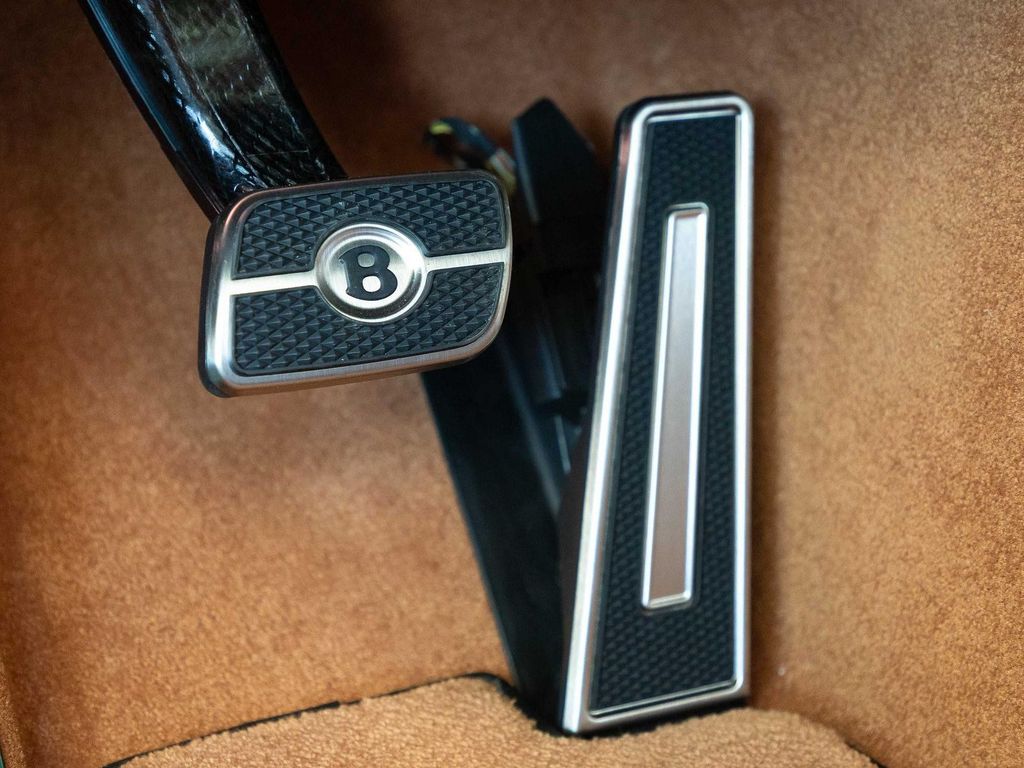 Bentley Continental GT 2025