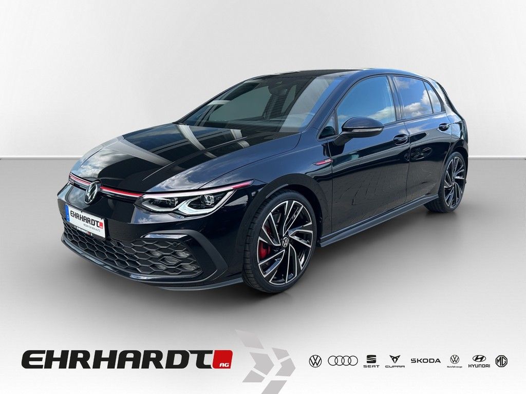 Volkswagen Golf 2024