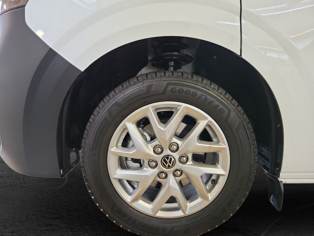 Volkswagen T7 Transporter 2025