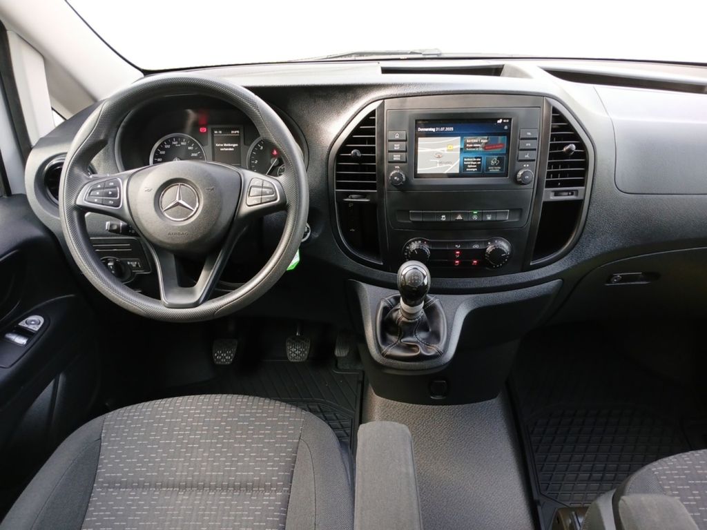 Mercedes-Benz Vito 2023