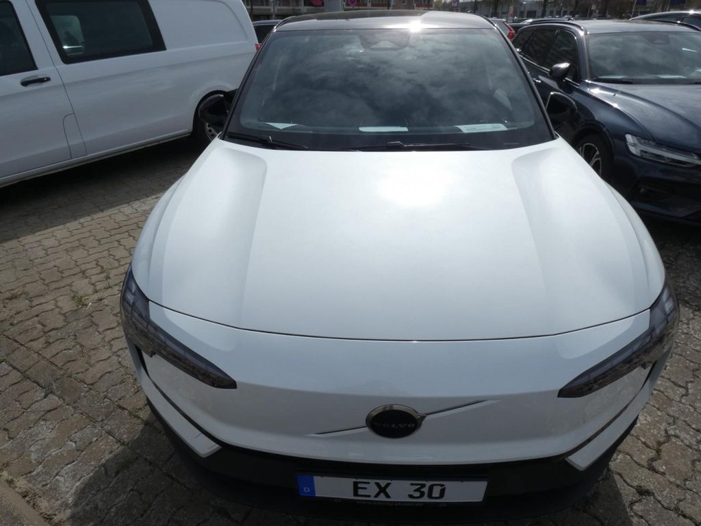 Volvo EX30 2025