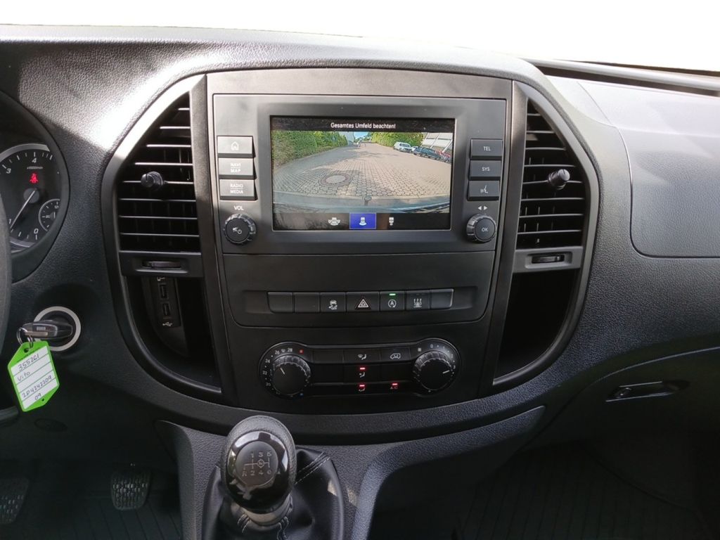 Mercedes-Benz Vito 2023