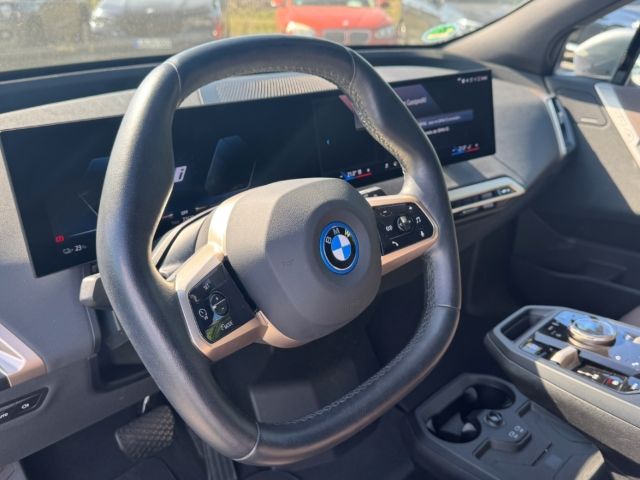 BMW iX 2023