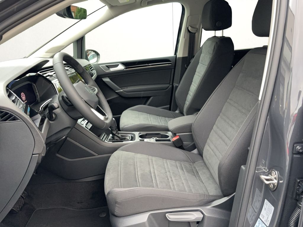 Volkswagen Touran 2025