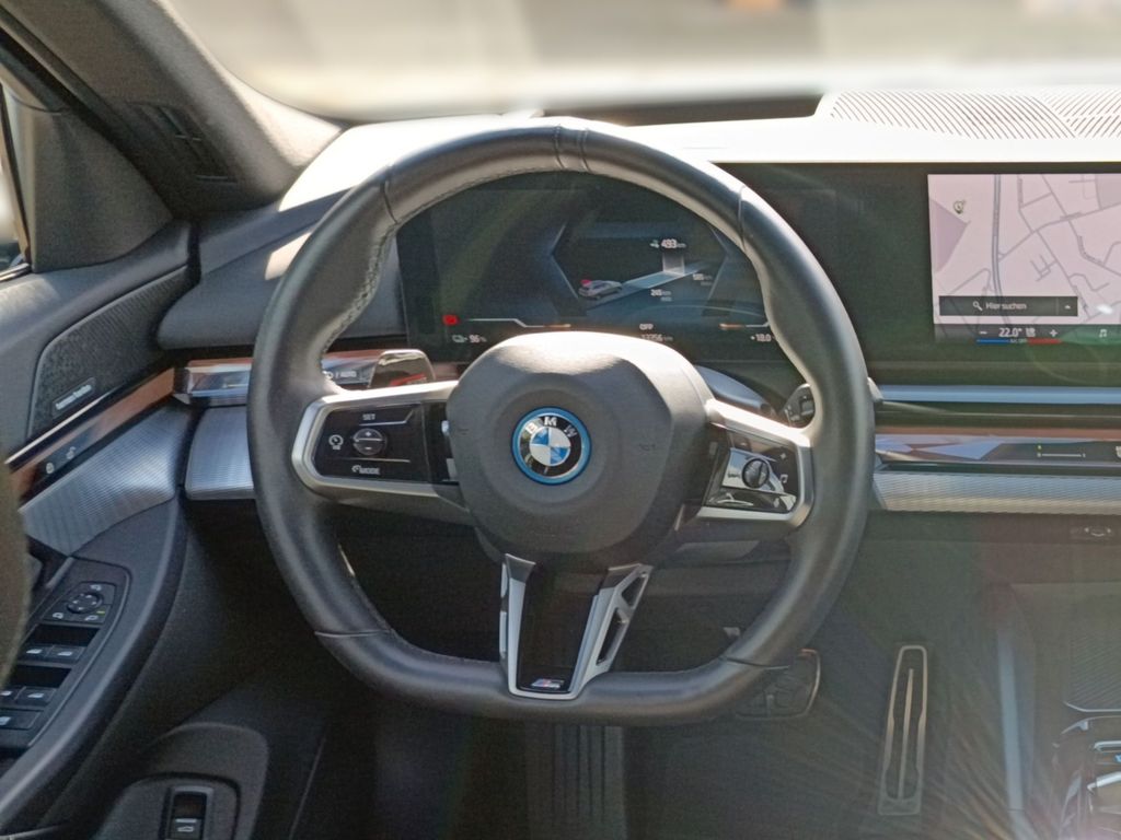 BMW i5 2024