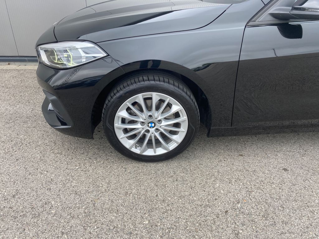 BMW 116 2021