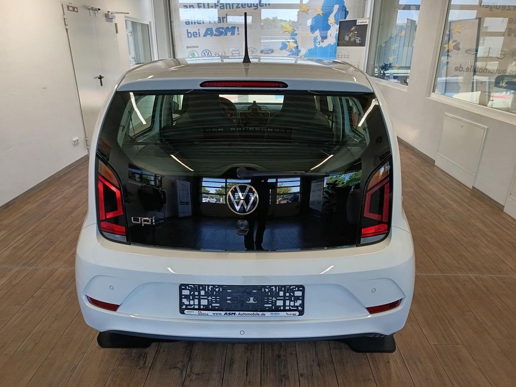 Volkswagen up! 2022