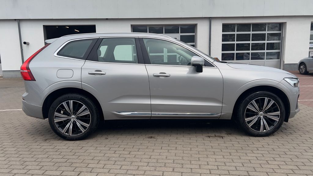 Volvo XC60 2022