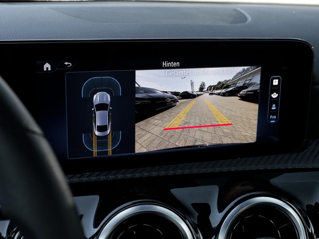 Mercedes-Benz CLA 180 2024