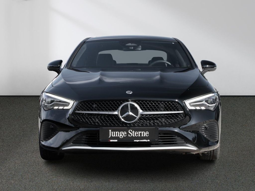 Mercedes-Benz CLA 180 2024