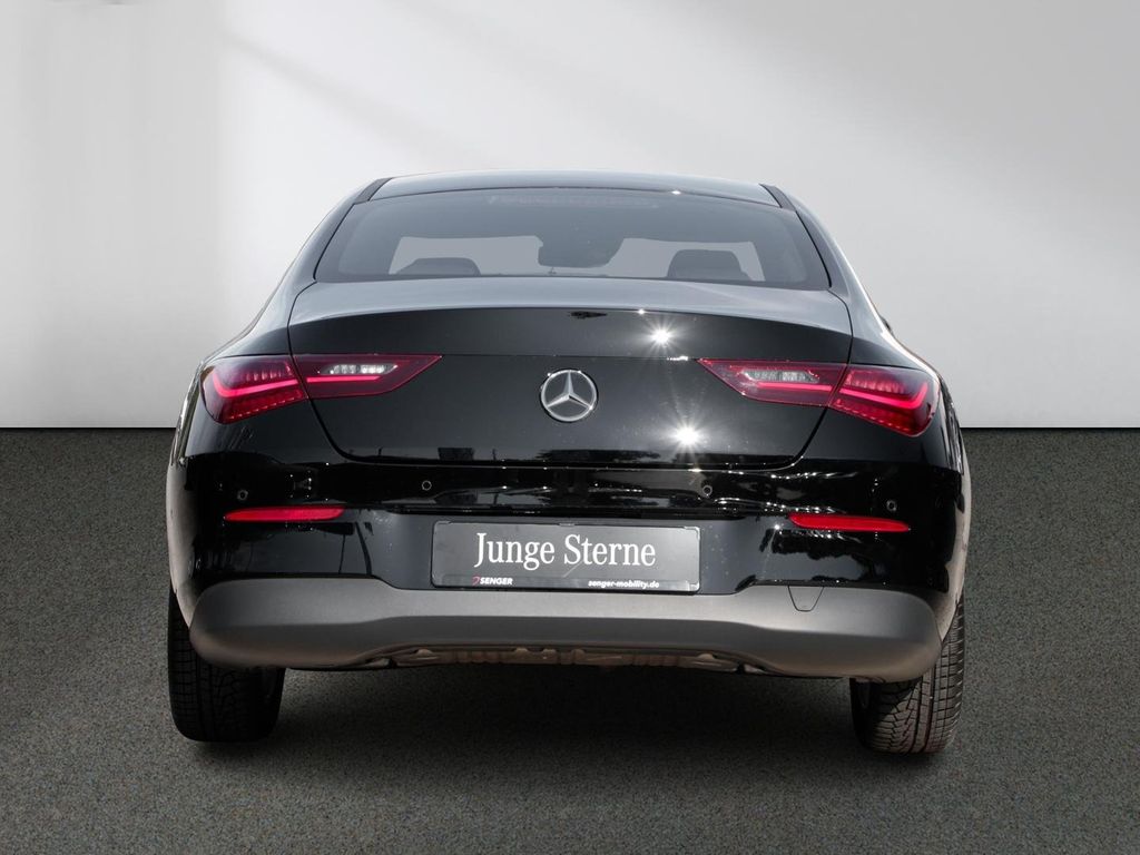 Mercedes-Benz CLA 180 2024